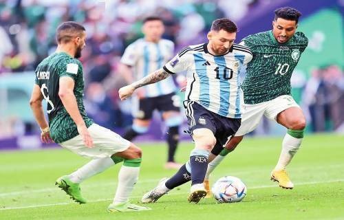 “中国体育彩票杯”市体育传统校跆拳道比赛成功举办